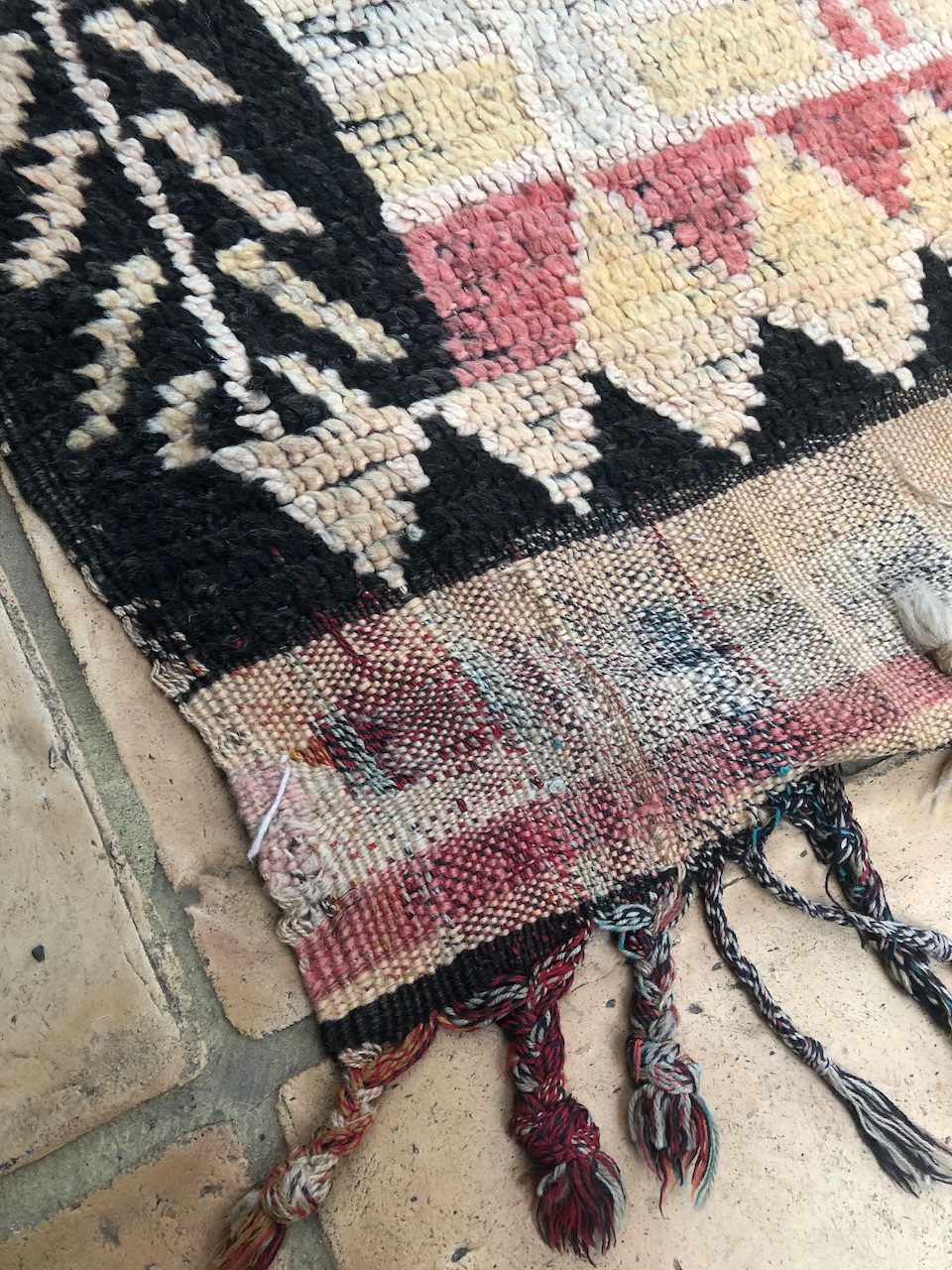 Moroccan Area Rug, Authentic Moroccan rug, Berber carpet, Genuine wool rug, Handmade rug, buying Area rug, Tapis berbere, Kilim rug ,