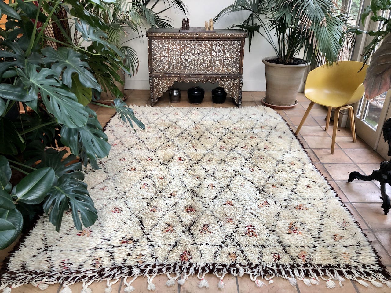 shaggy Midcentury Beni Rug Geometric Moroccan Handwoven